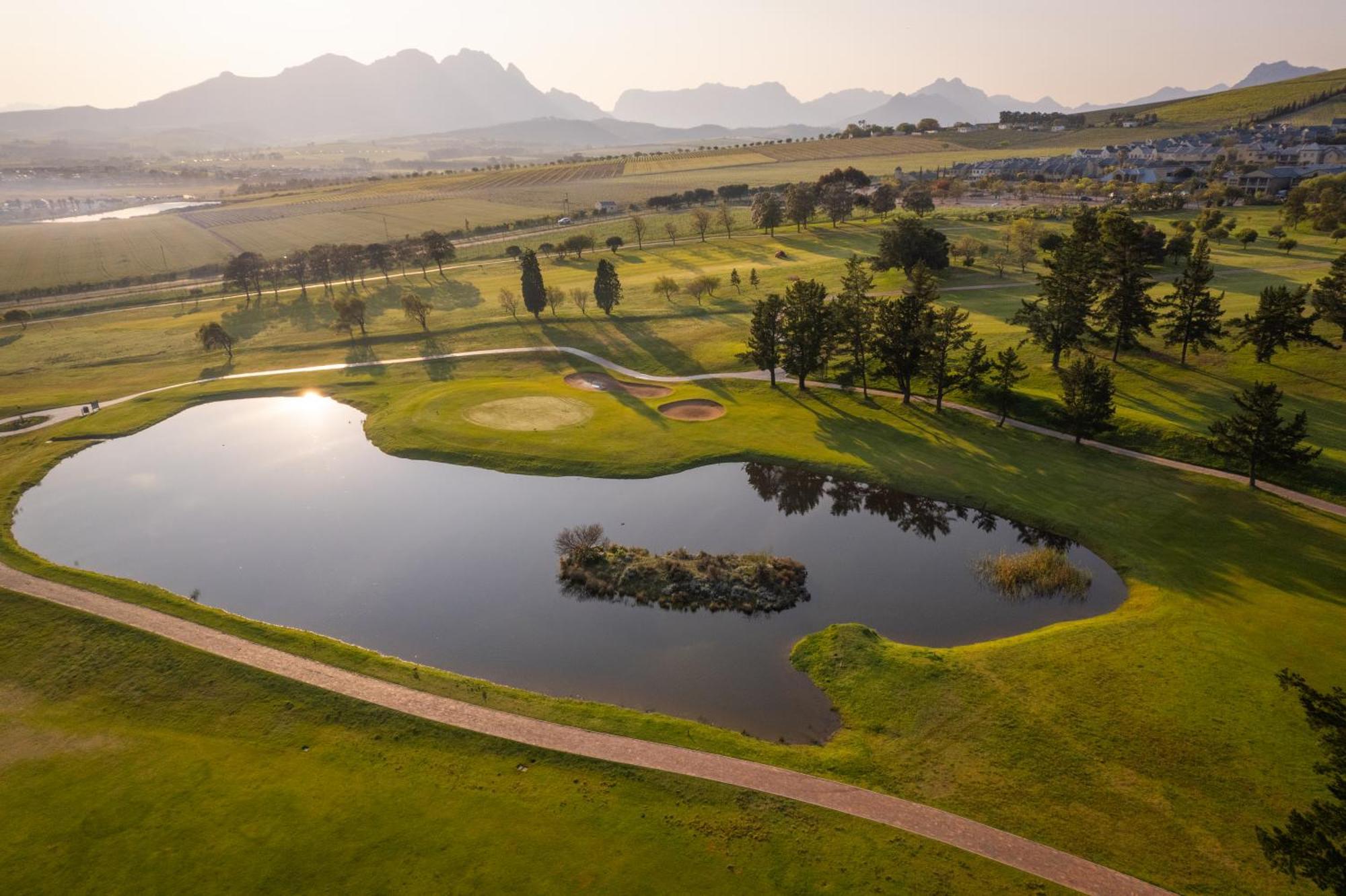 Devonvale Golf & Wine Estate Hotel Stellenbosch Ngoại thất bức ảnh